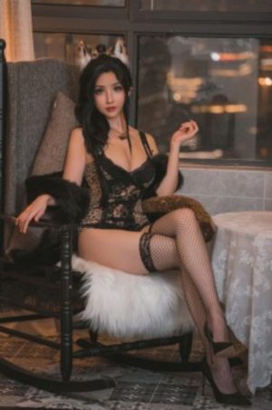 播放中文字幕红色熟女_蓝光免费播放